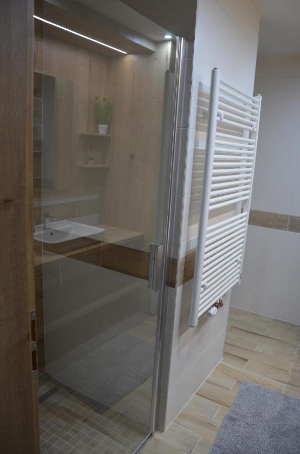 Visit Sauna Klinovec Loučná pod Klínovcem Kültér fotó